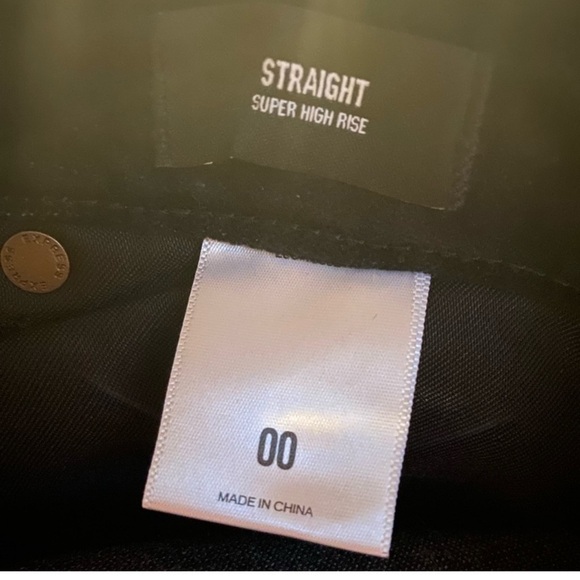 Express Super High Rise Straight Cropped Velvet Pants - Picture 9 of 10